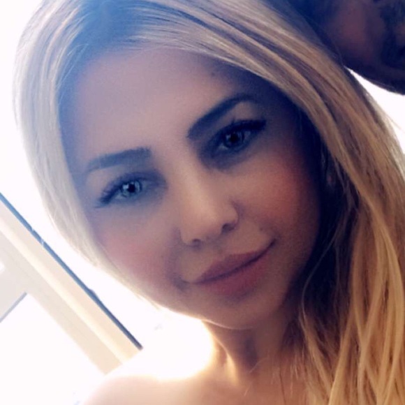 Meet your Posher, Elfa - Picture 1 of 1